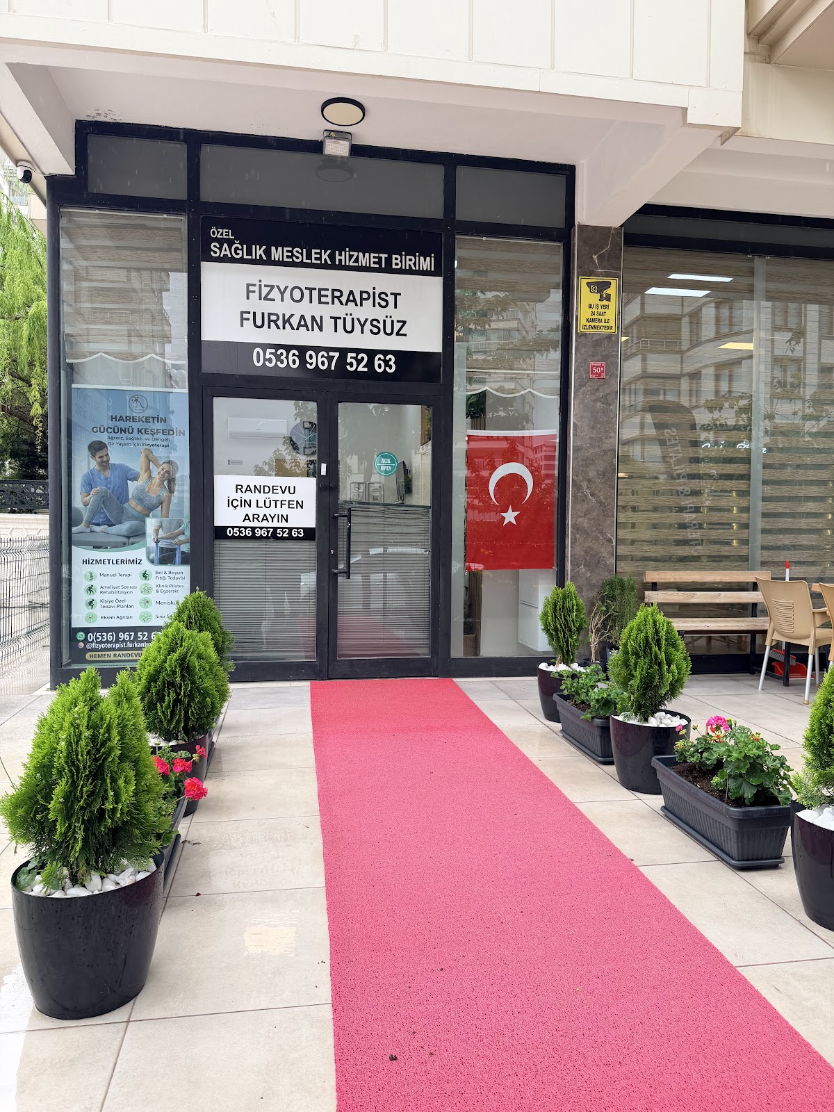 Karaköprü Atakent Mahallesi Kliniğimiz Dış Cephe ve Girişi
