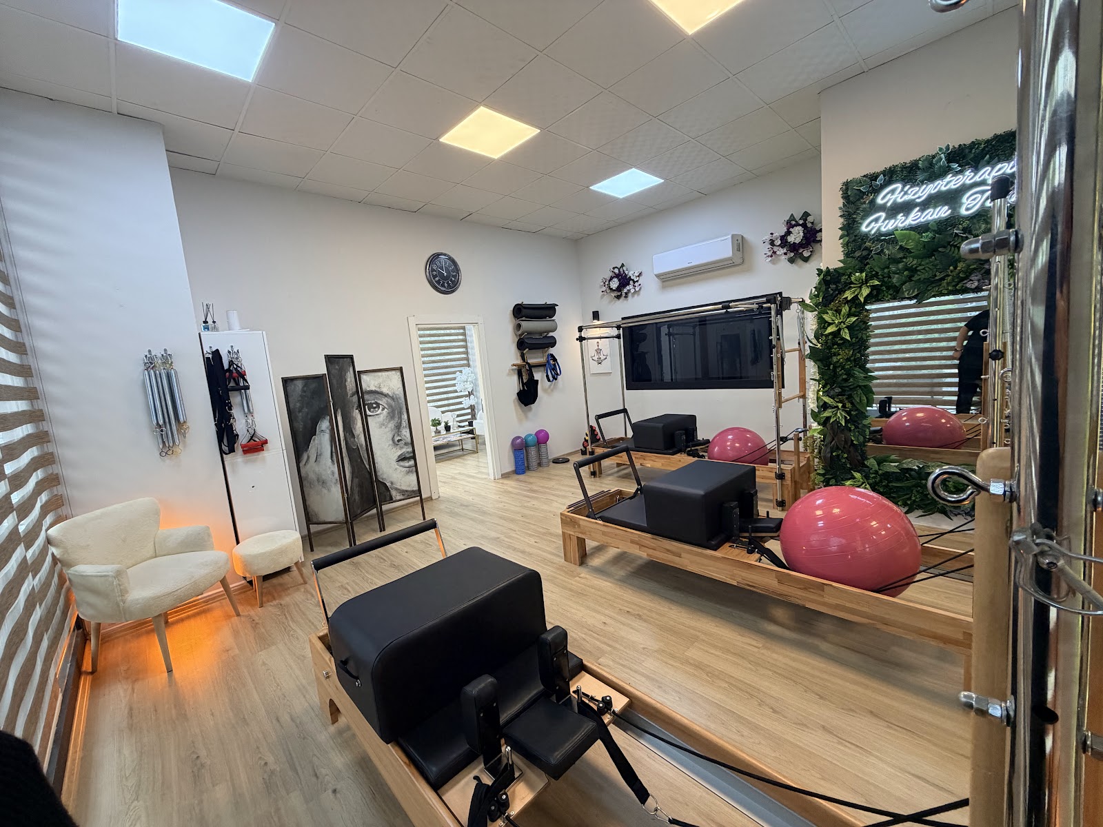 Reformer Pilates ve Klinik Egzersiz Alanı